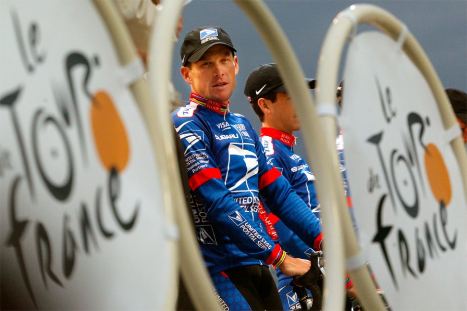 Armstrong, un caso de los años sombríos del ciclismo