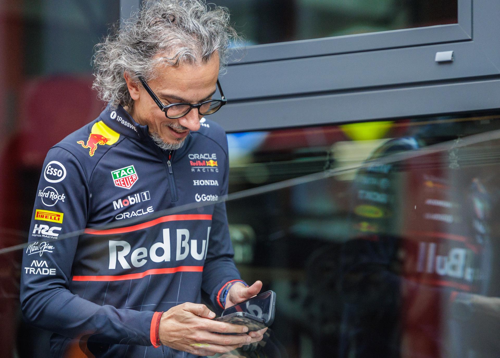 FRANCORCHAMPS (Belgium), 24/07/2025.- Red Bull Racing team principal and CEO of Red Bull in Formula One Laurent Mekies arrives for the Formula One Belgian Grand Prix, in Francorchamps, Belgium, 24 July 2025. The 2025 Formula 1 Belgian Grand Prix is held at the Circuit de Spa-Francorchamps racetrack on 27 July 2025. (Fórmula Uno, Bélgica) EFE/EPA/OLIVIER MATTHYS
