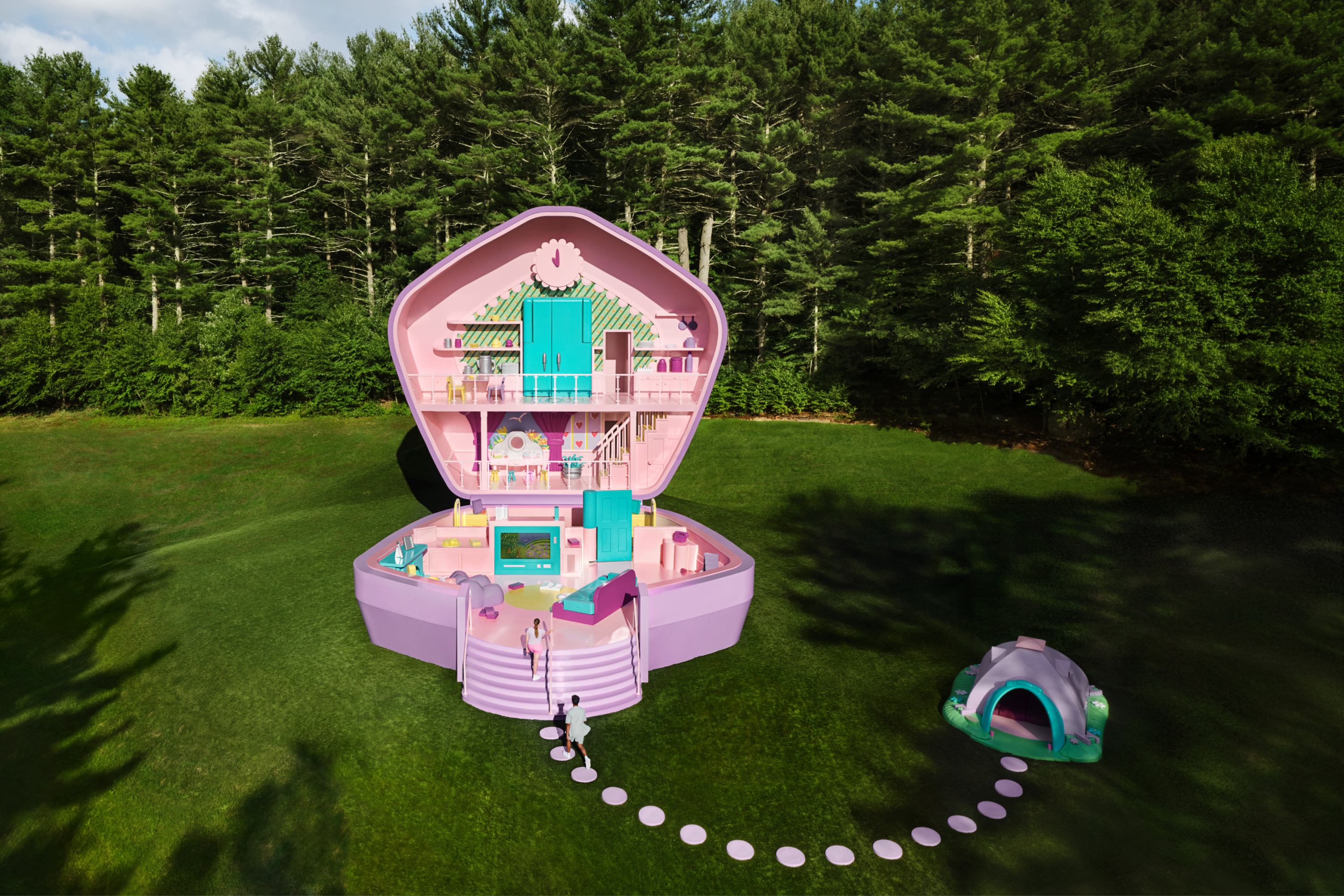 Así es la casa de la muñeca Polly Pocket que abrió para huéspedes reales