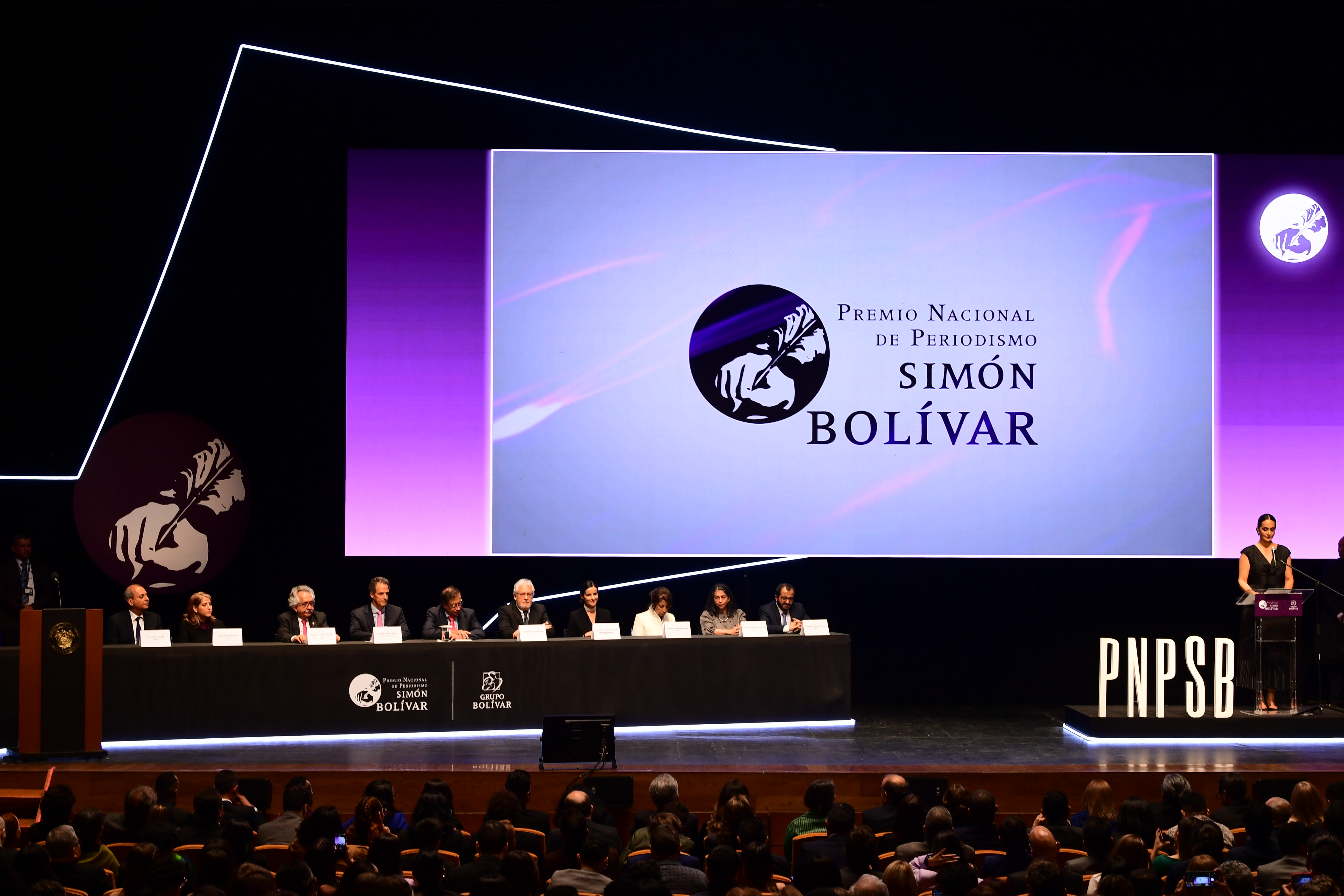Fidel Cano Correa recibió el Premio a la Vida y Obra de un Periodista