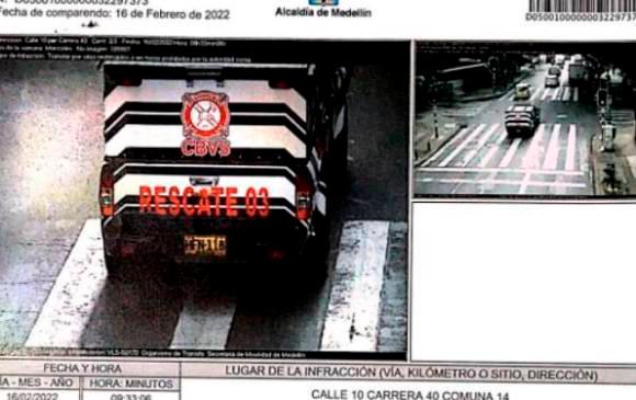 Retiran multa de tránsito que le habían impuesto a camión de bomberos en Medellín