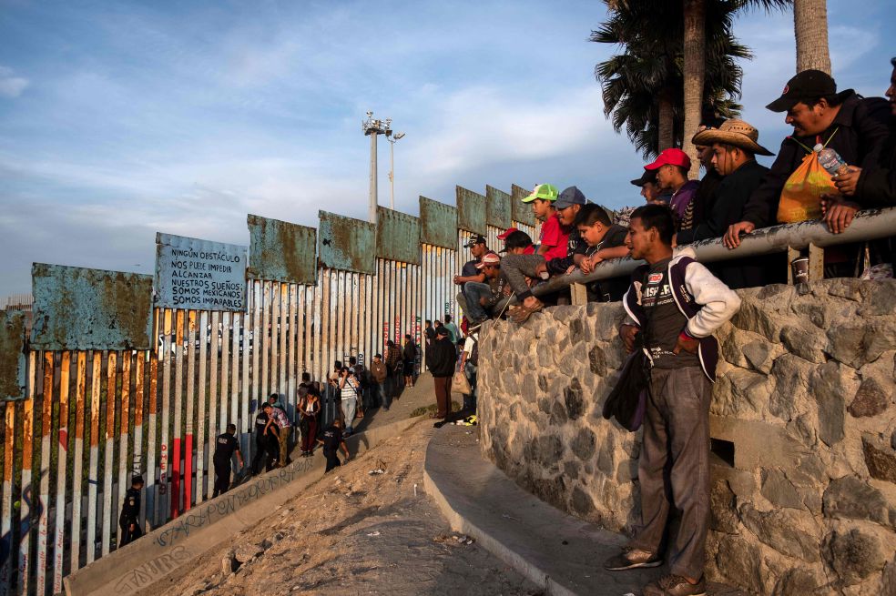La encrucijada de la caravana que marcha hacia EE. UU.