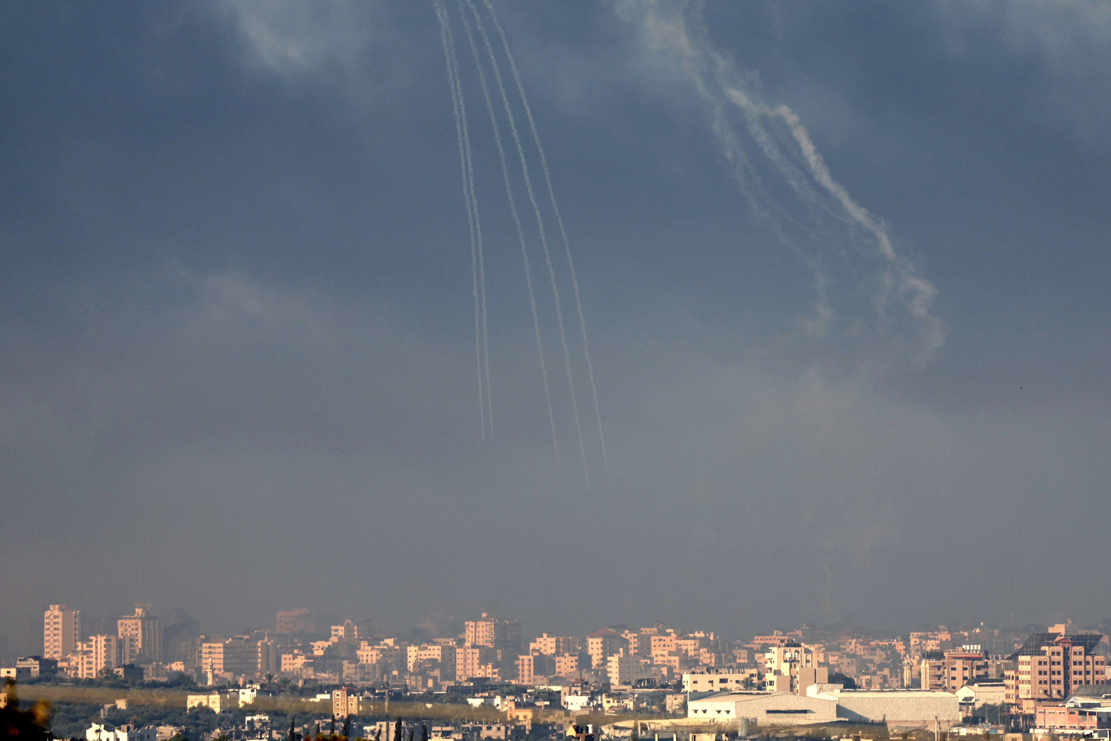 Gaza: ataque en campo de refugiados habría dejado más de 80 muertos; Al Shifa, evacuado