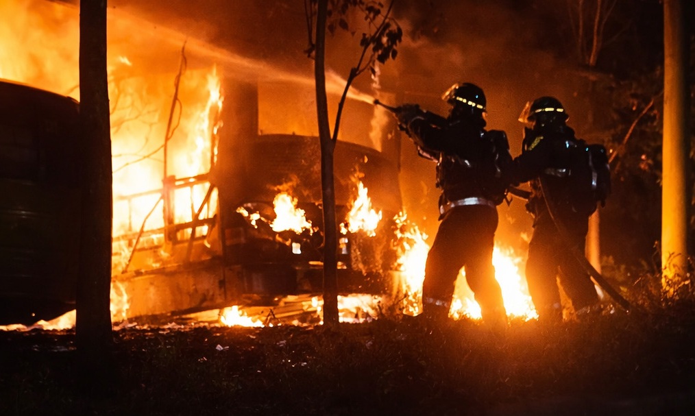 Incendio patio Metrolínea
