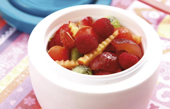 Ensalada de frutas con miel y limón 