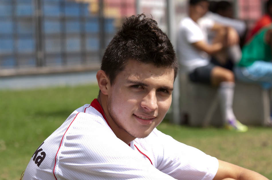 «Estoy muy contento, es un sueño estar en el Real Madrid»: Juan José Narváez
