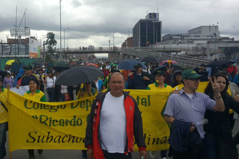 Sindicatos piden la formalización de 500.000 trabajadores estatales