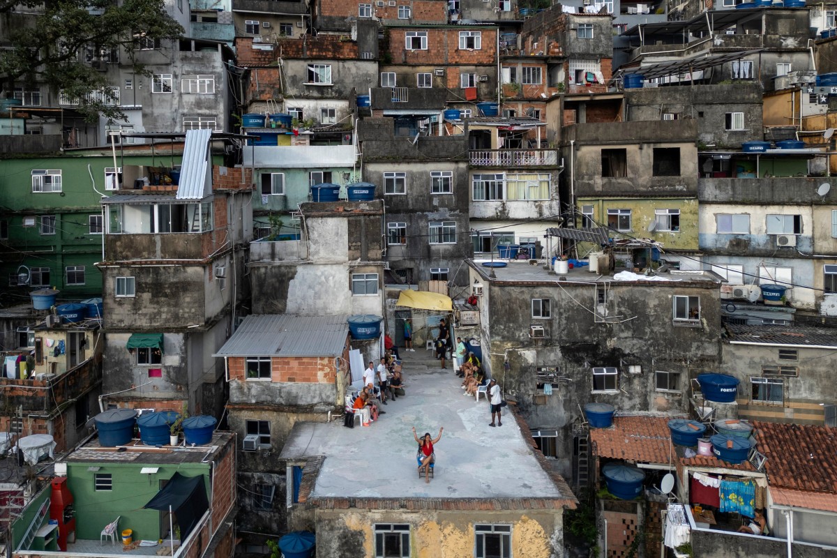 Videos virales en Rocinha: el polémico turismo con drones en la mayor favela de Río