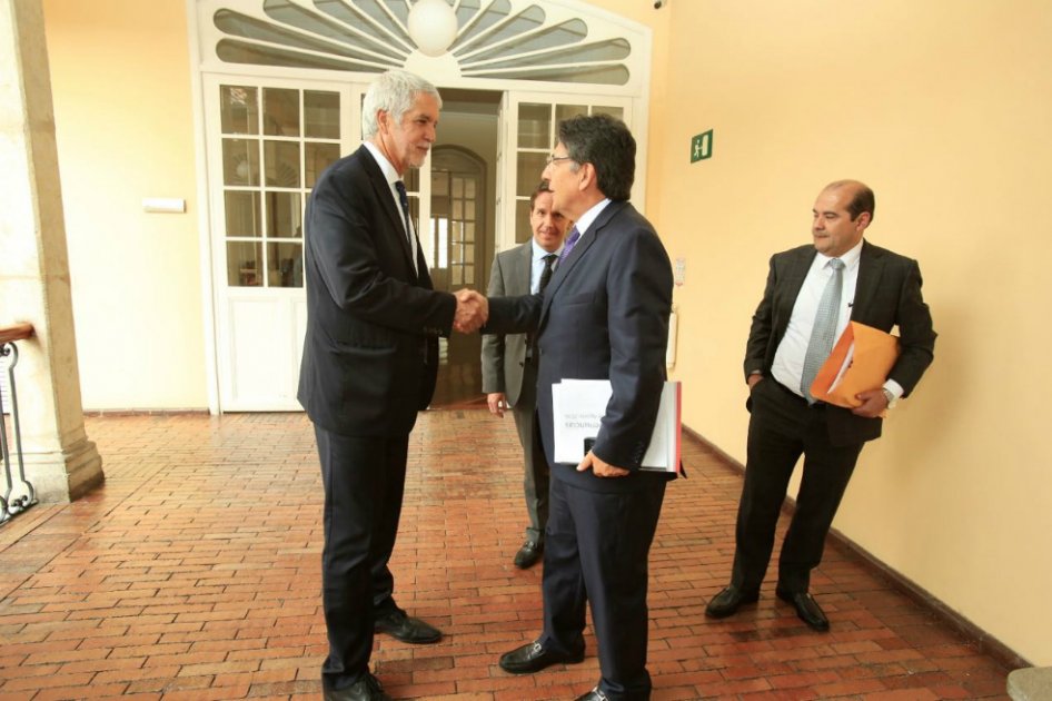 Por la cabeza de los capos en Bogotá