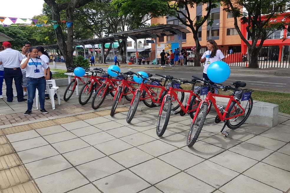 ¡A pedalear! Cali estrena bicicletas dentro de su sistema de transporte