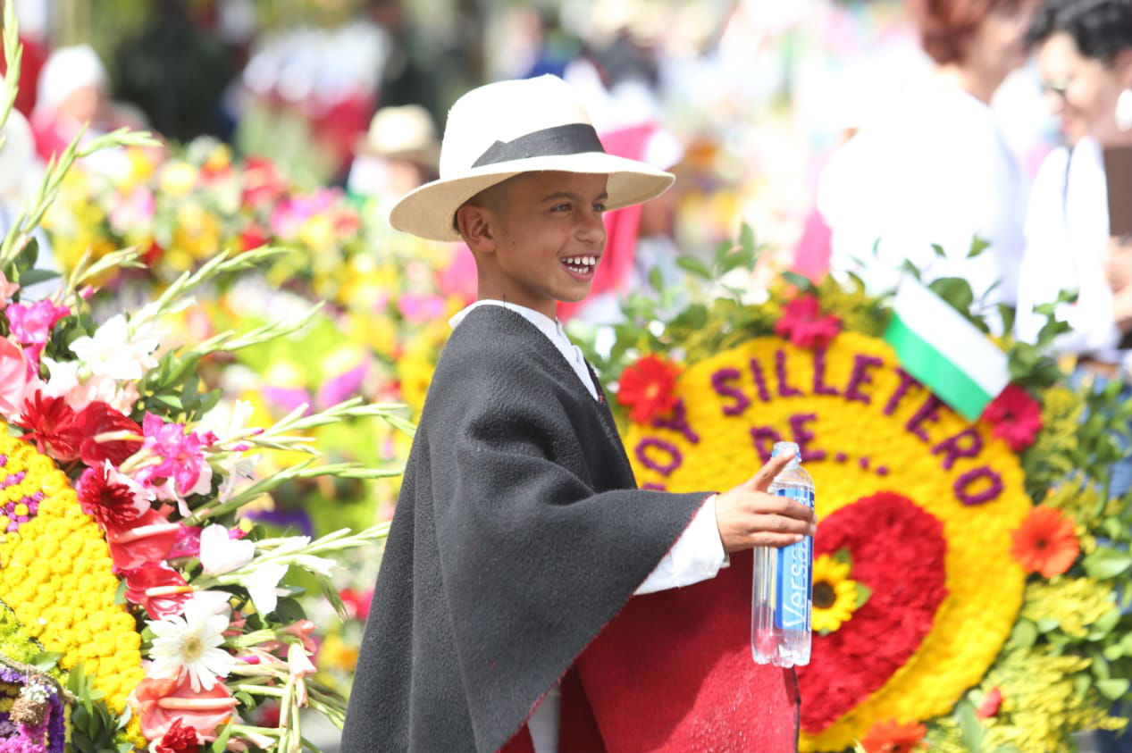 Con tradicional Desfile de Silleteros cerró la Feria de las Flores Medellín