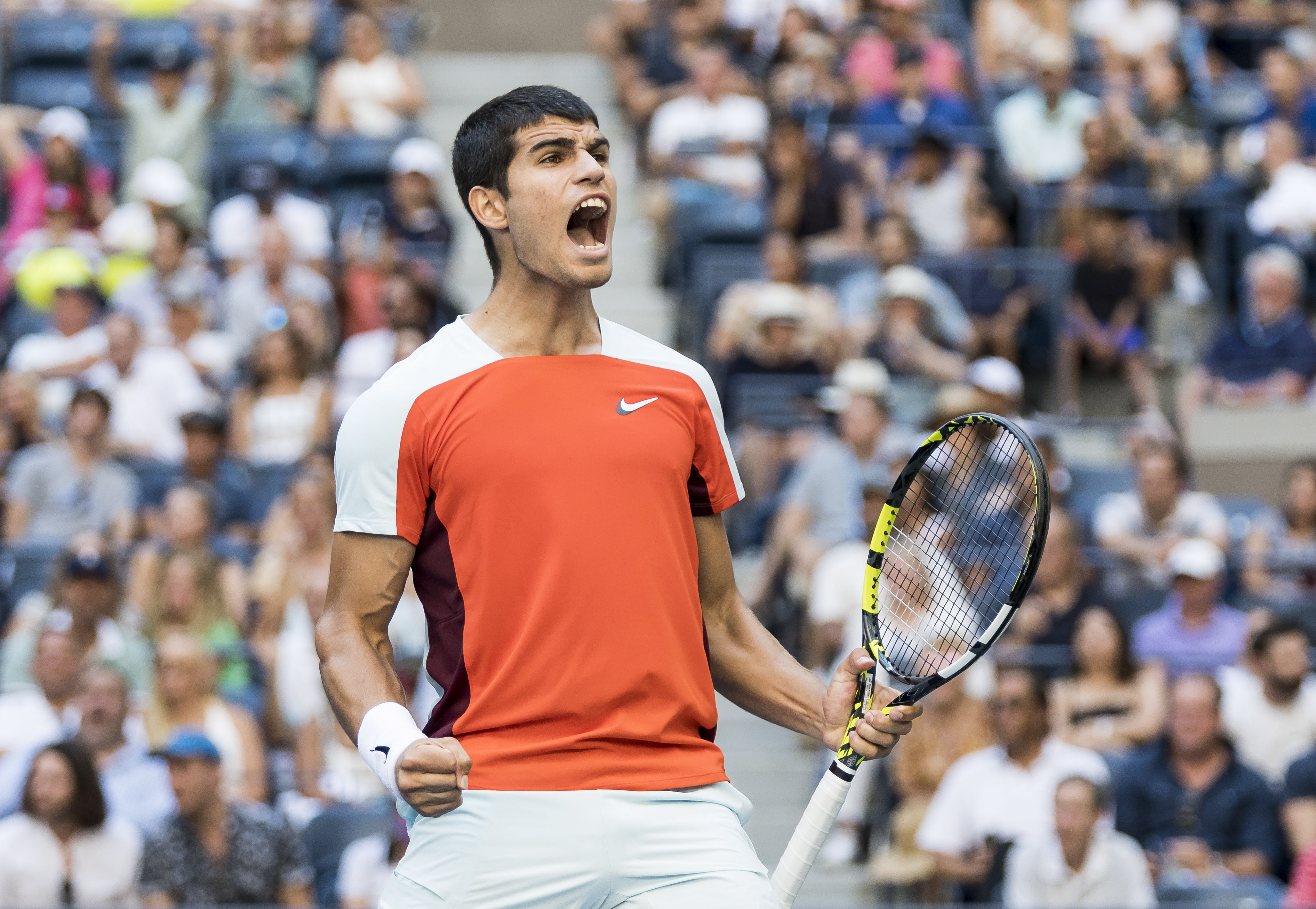 Flushing Meadows (United States), 01/09/2022.- Carlos Alcaraz of Spain celebrates defeating Federico Coria of Argentina during their second round match of the US Open Tennis Championships at the USTA National Tennis Center in the Flushing Meadows, New York, USA, 01 September 2022. The US Open runs from 29 August through 11 September. (Tenis, Abierto, España, Estados Unidos, Nueva York) EFE/EPA/JUSTIN LANE