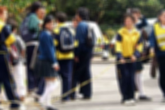 Choque entre taxi y ruta escolar deja ocho niños lesionados en Bogotá