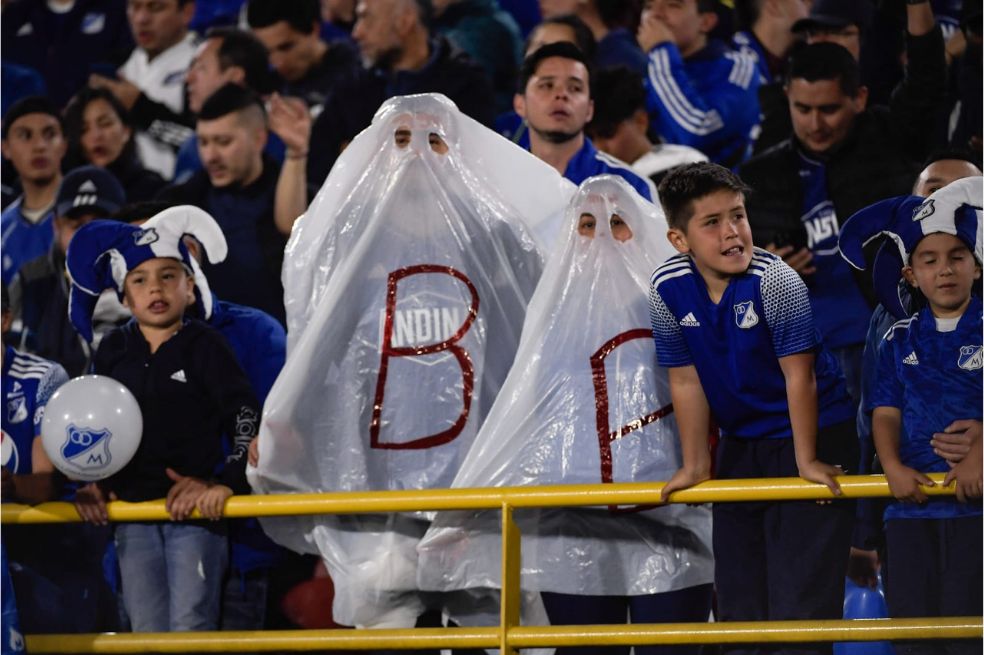 Victoria de Millonarios 2 - 1 frente a América de Cali en el estadio El Campín de Bogotá.