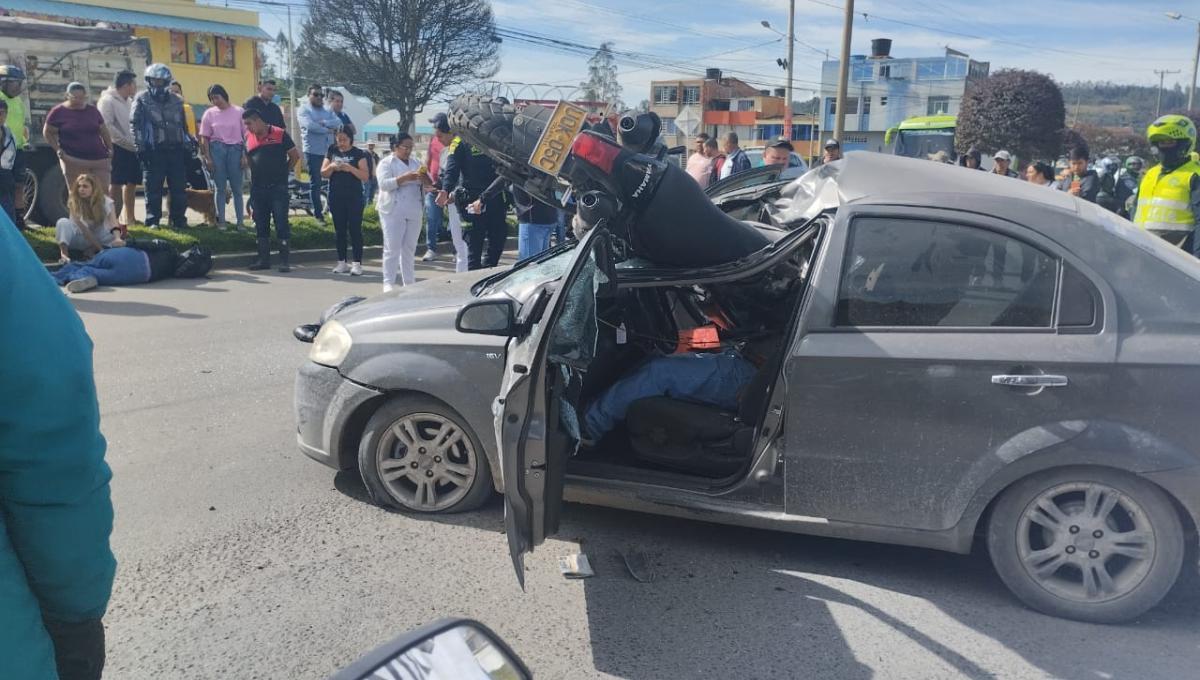 Un motociclista involucrado en el siniestro se dirigía a un sepelio.