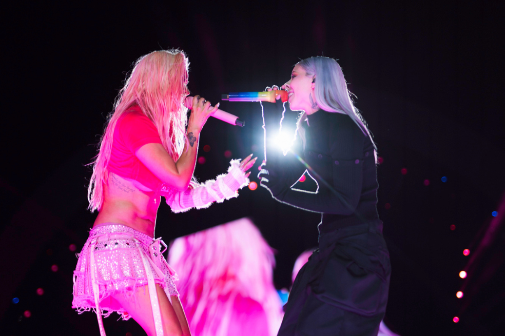 Fotos y videos: Karol G arrasa en Medellín con su primer concierto
