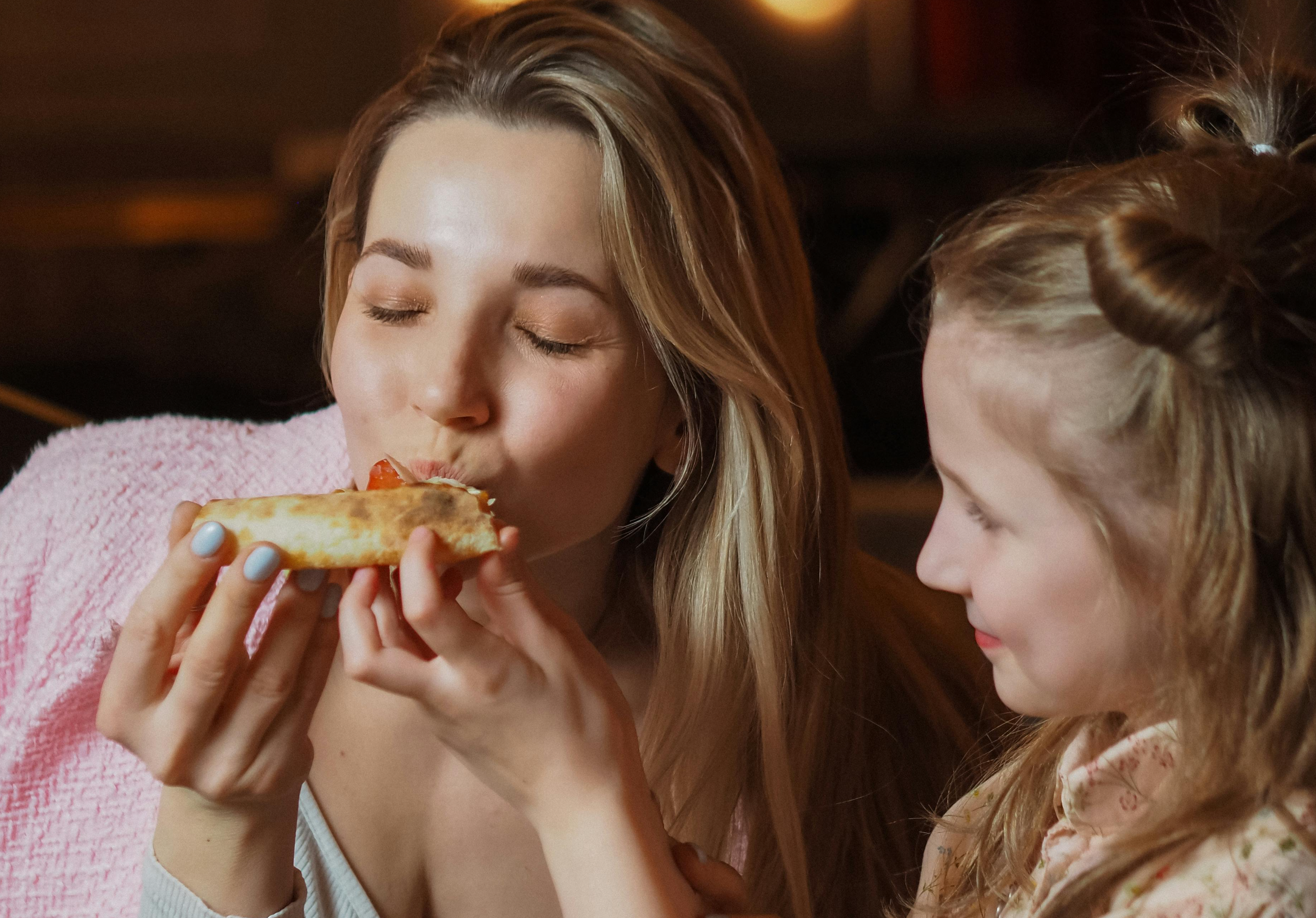 Qué cocinarle a mamá este Día de la Madre: siete recetas rápidas y económicas