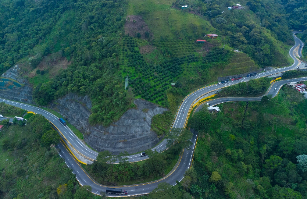 Foto doble calzada sector Quindío