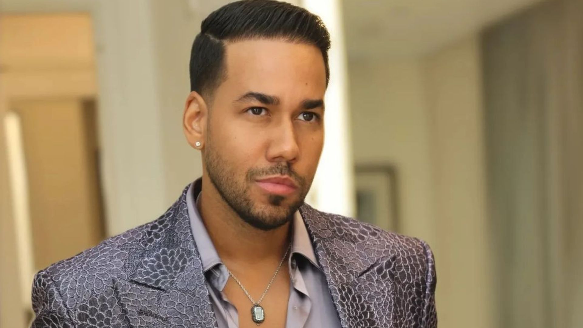 Romeo Santos, “El rey de la bachata” se presentará en Bogotá en marzo
