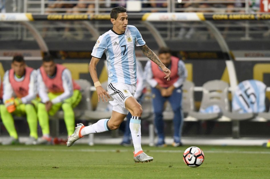 Ángel Di María sale lesionado del partido contra Panamá