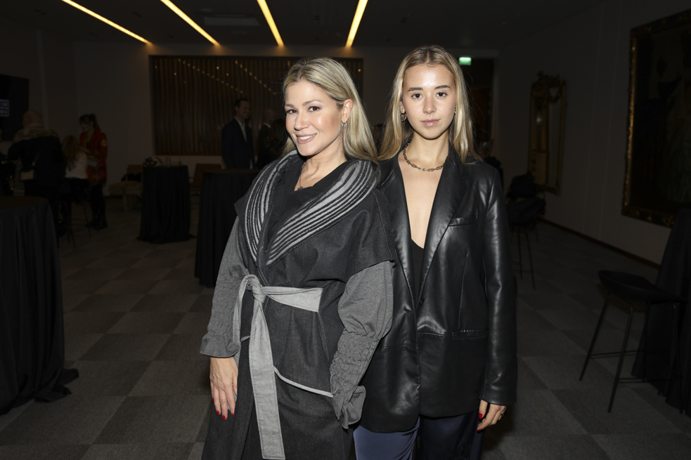 Pilar Schmitt y Sofia Sánchez