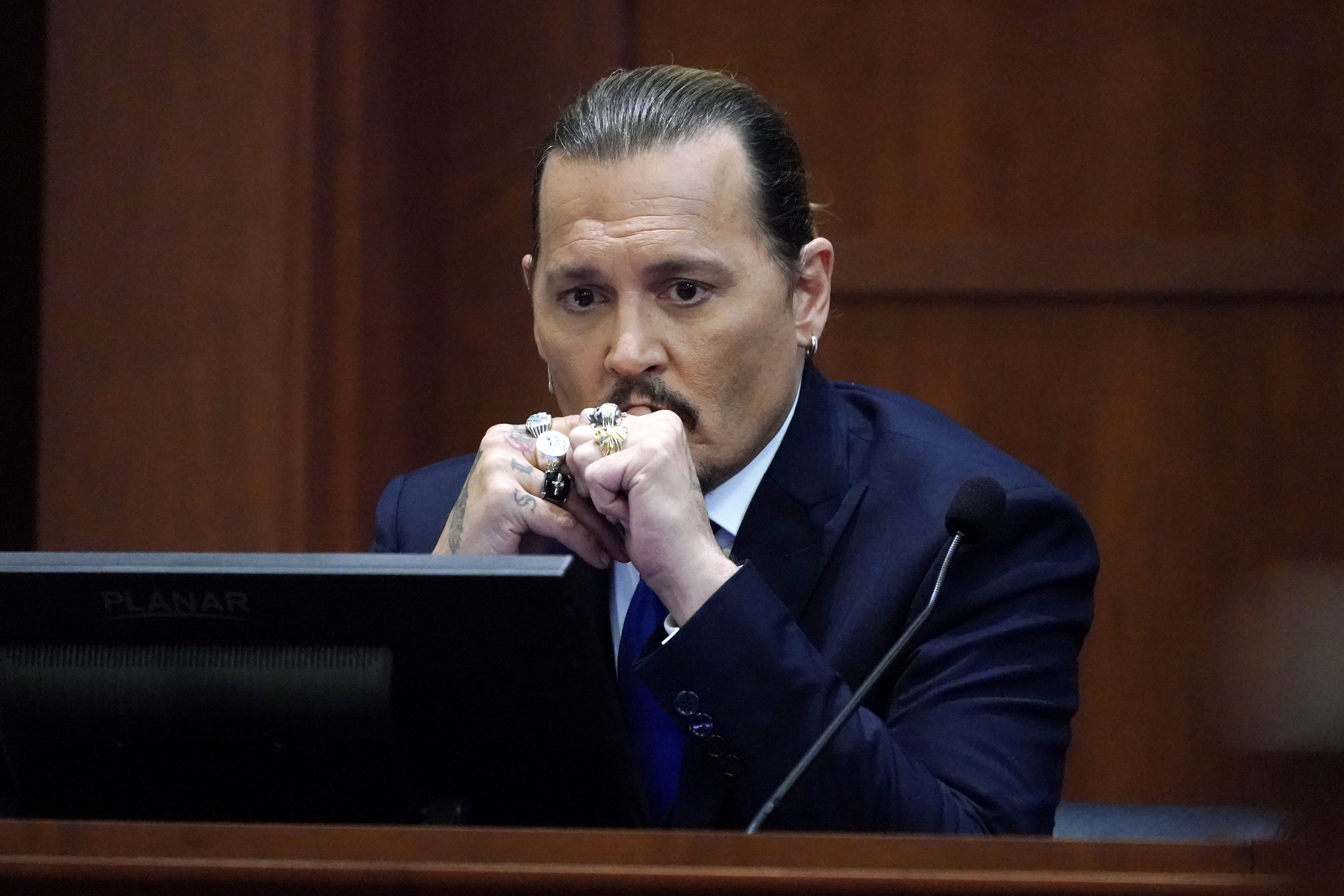 “Me siento traicionado”: Johnny Depp habló de su despido de Disney