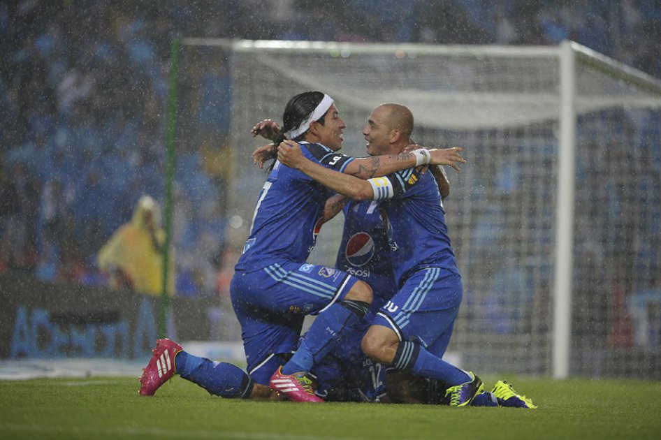 Millonarios goleó, gustó y clasificó