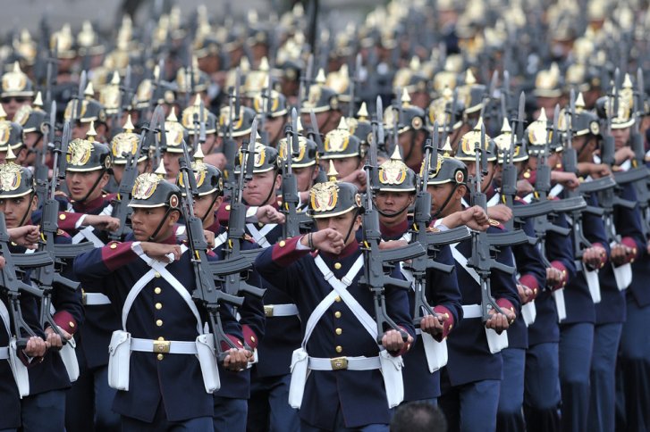 Duque preside su primer desfile militar para celebrar Independencia de Colombia