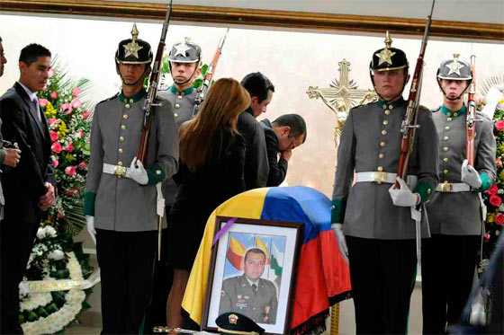 Absuelven a integrantes de banda por homicidio de teniente de la Policía