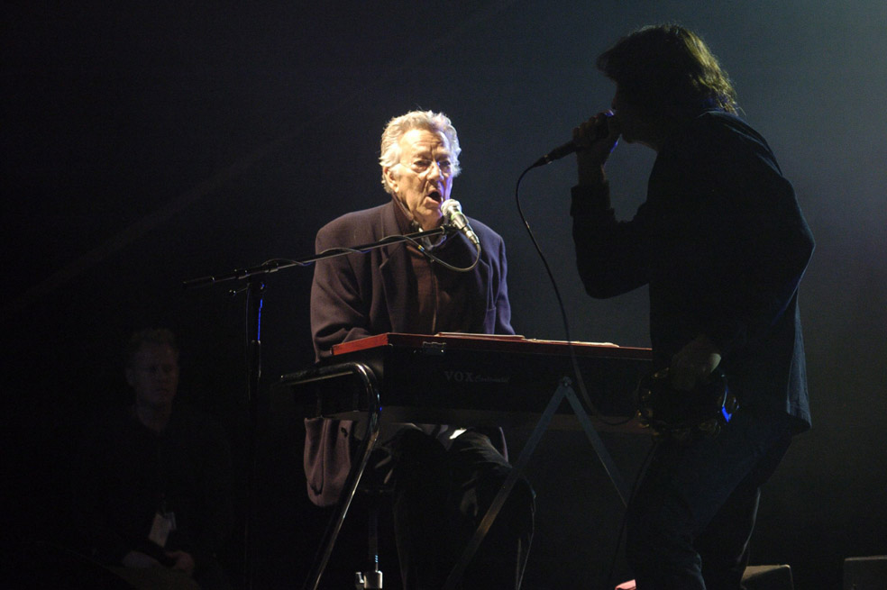 Ray Manzarek, el equilibrio de The Doors