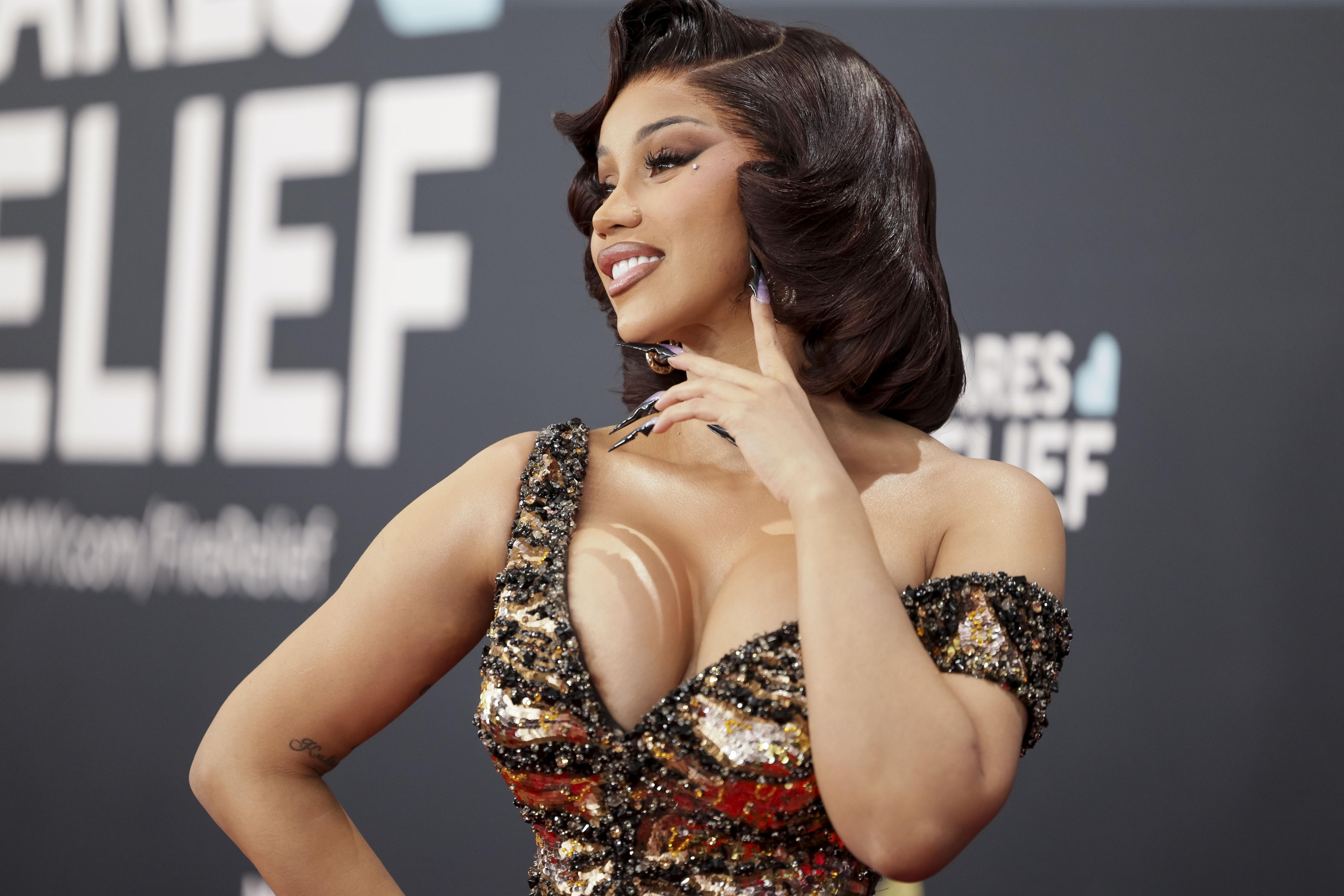 ¿Por qué Cardi B está en juicio? Su insólito proceso es tendencia