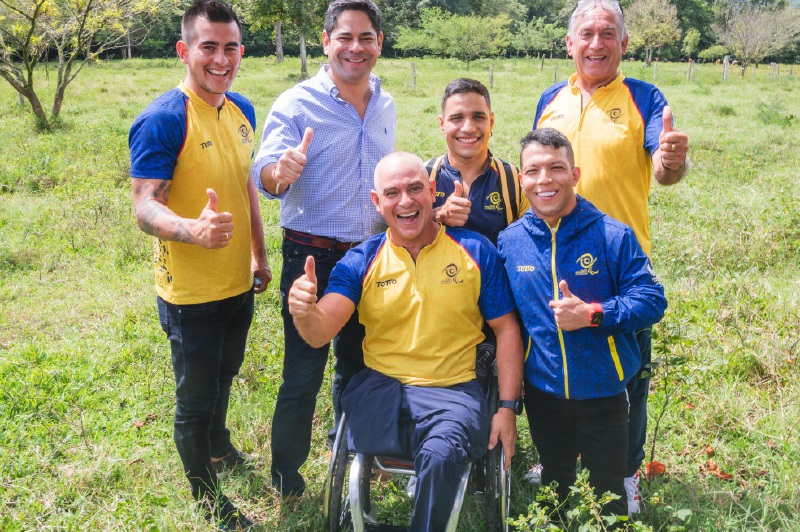 Medallistas paralímpicos tendrán complejo acuático en Santander