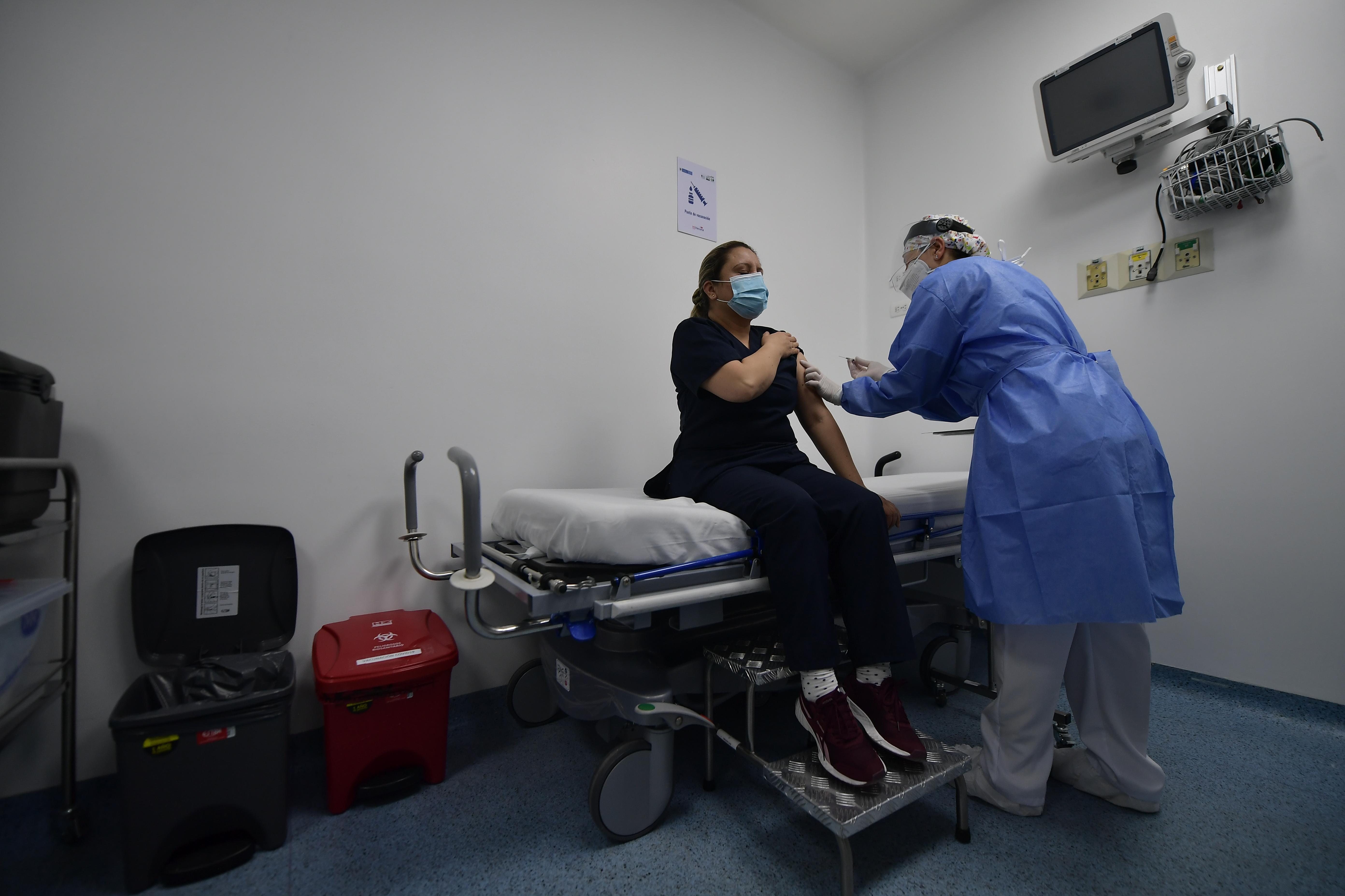 Invima y Mercado Libre lanzan campaña contra tratamientos falsos de COVID-19
