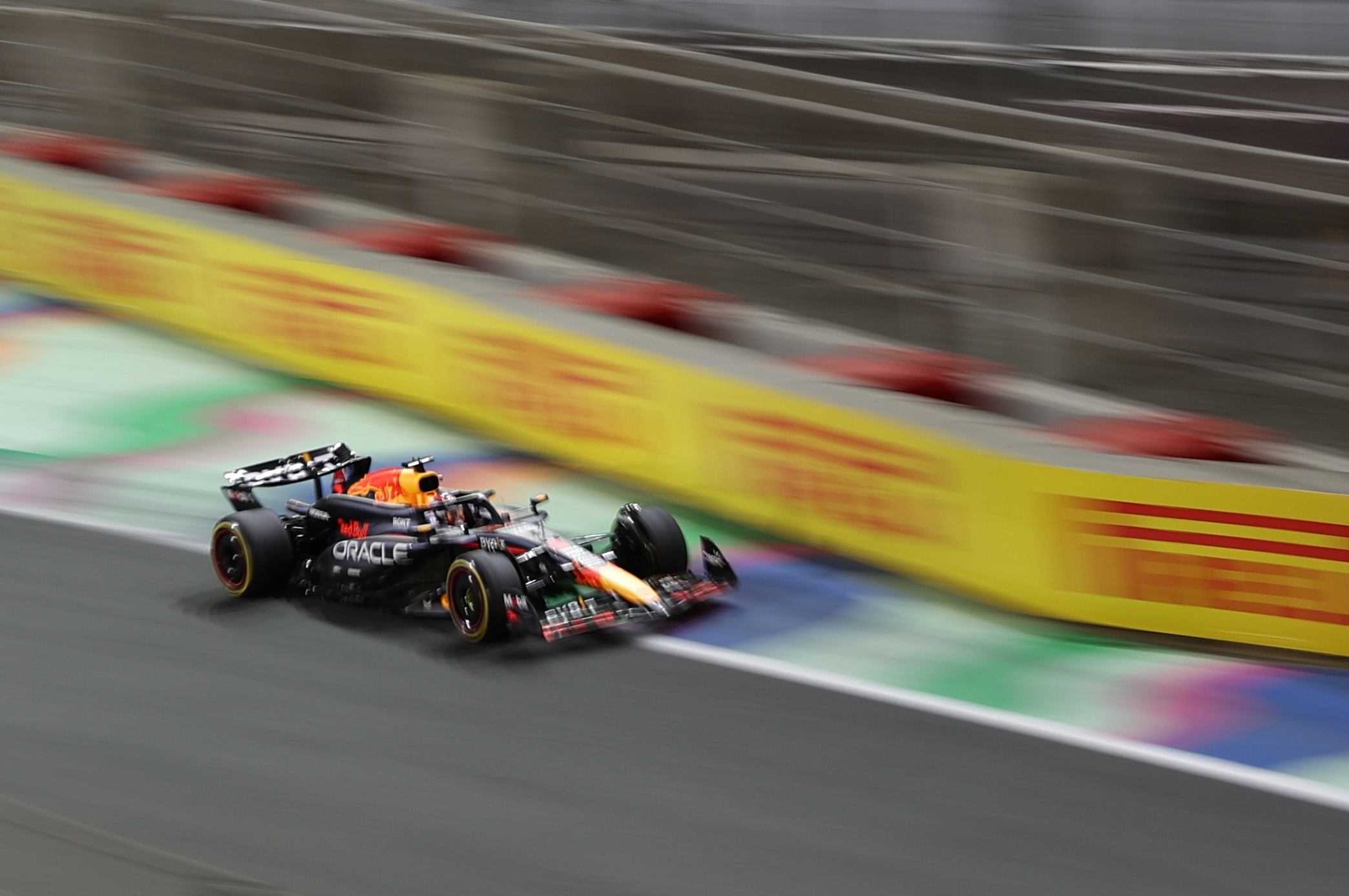 Verstappen reina en la F1: conquistó el GP de Arabia Saudita