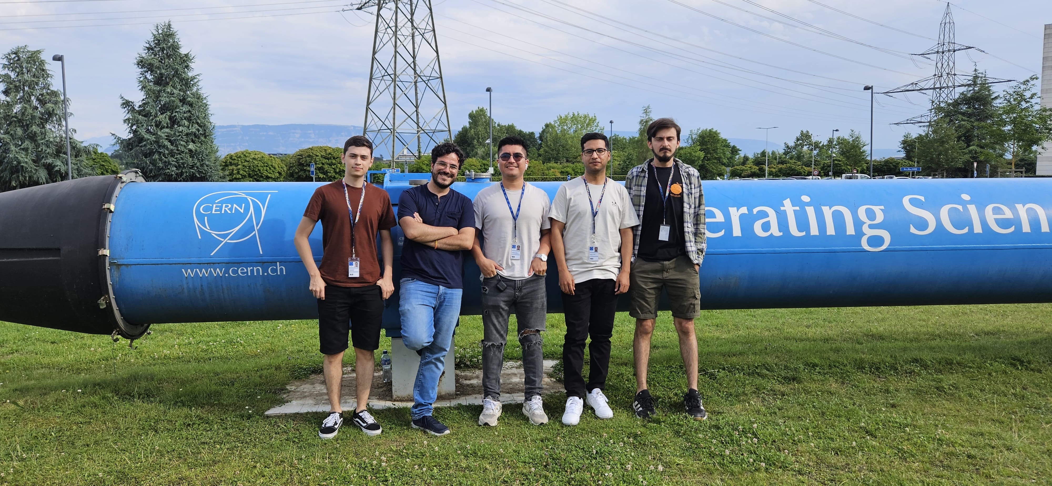 Estudiantes de la Universidad de Antioquia en el CERN. /Archivo partícular.