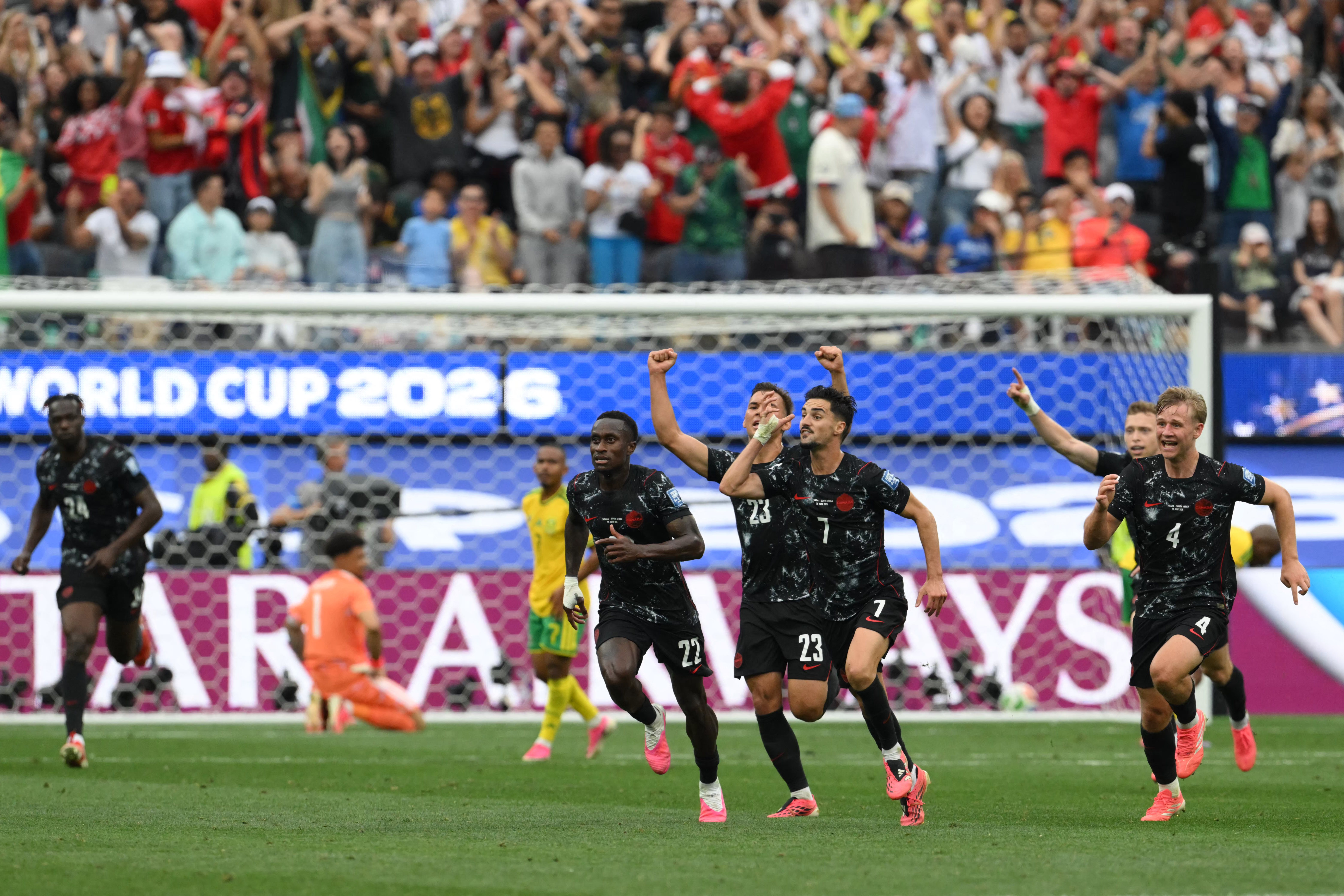 Mundial 2026: Canadá se convirtió en el primer clasificado a octavos tras vencer a Sudáfrica