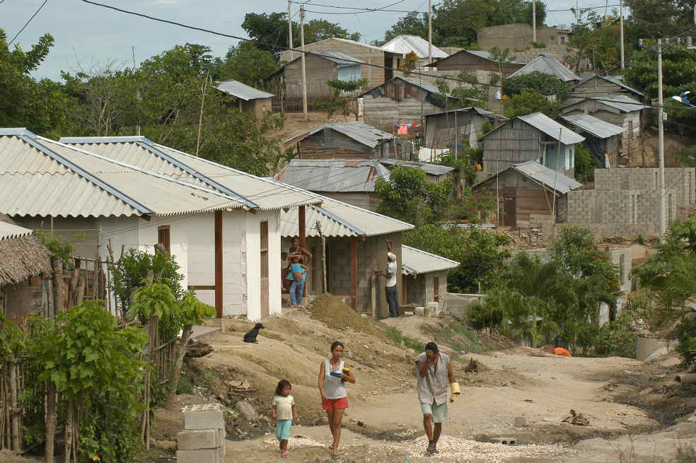 Sin consenso sobre cuántos pobres hay en A. Latina