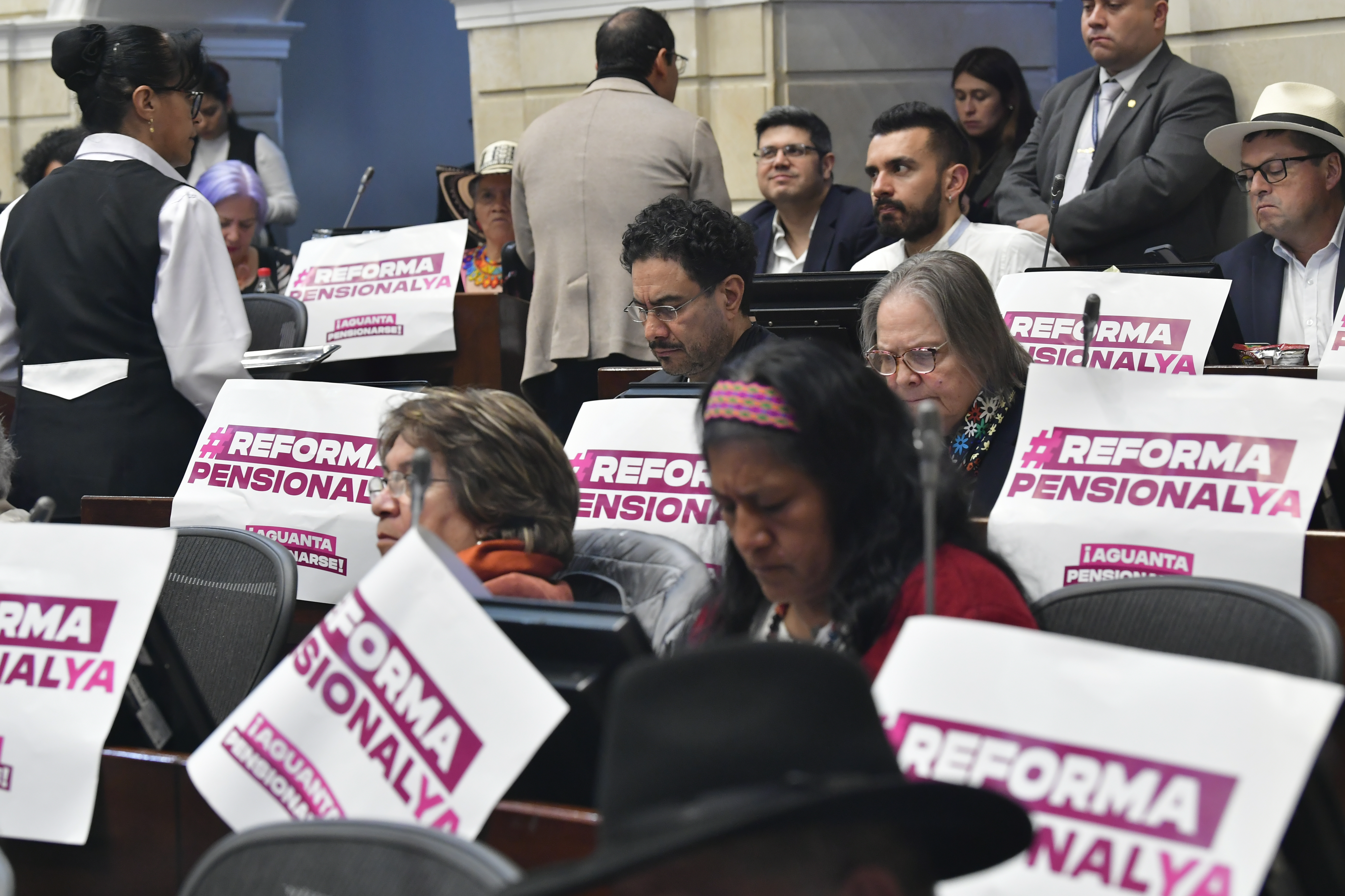 La reforma pensional enfrenta una semana clave en Cámara: ¿en qué va el proyecto?
