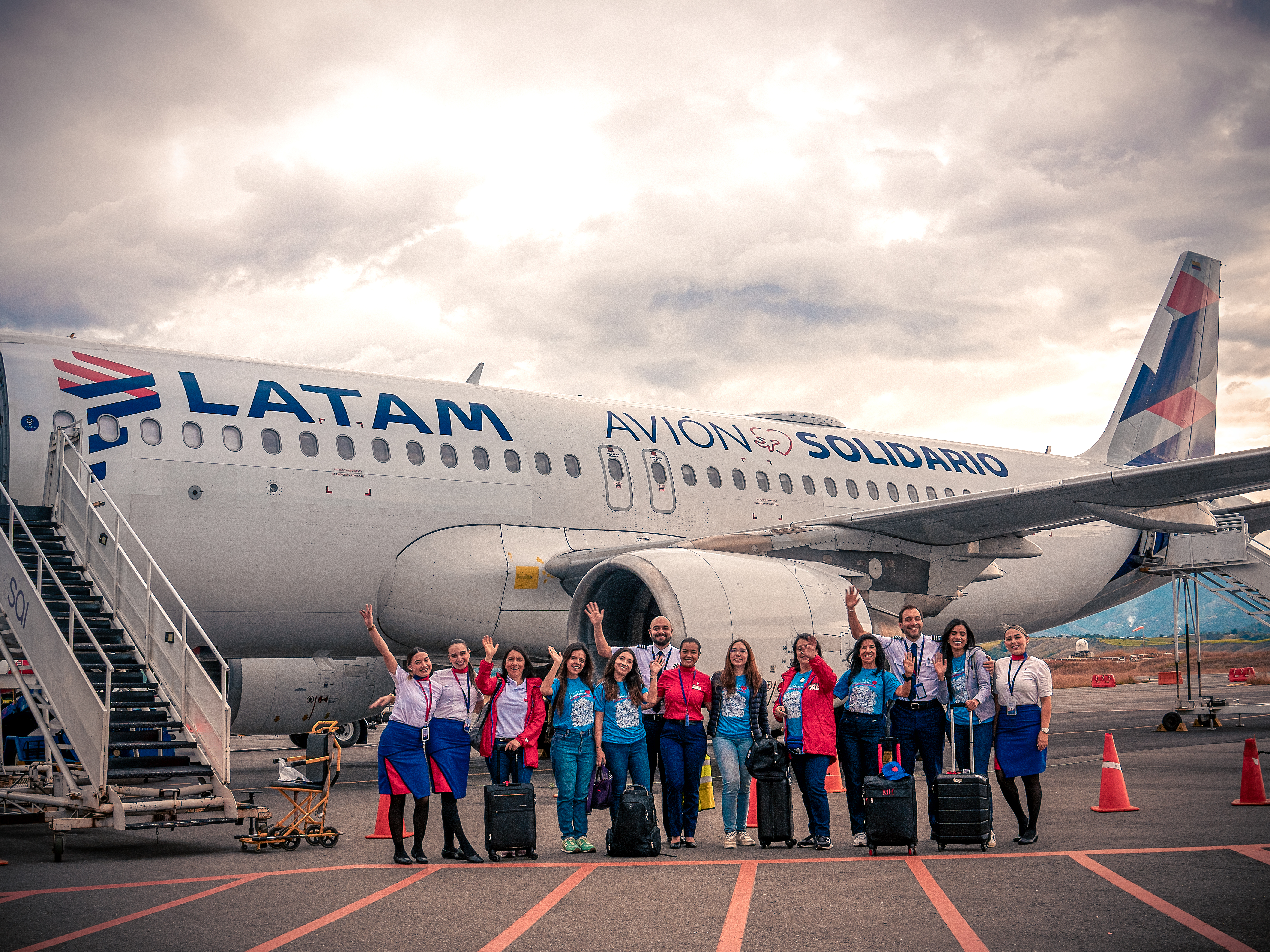 Avión Solidario, Latam Airlines Colombia