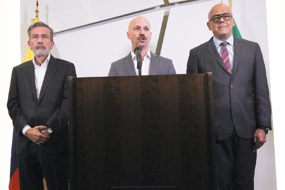 Diálogo entre gobierno venezolano y oposición: ¿por qué negociar ahora?