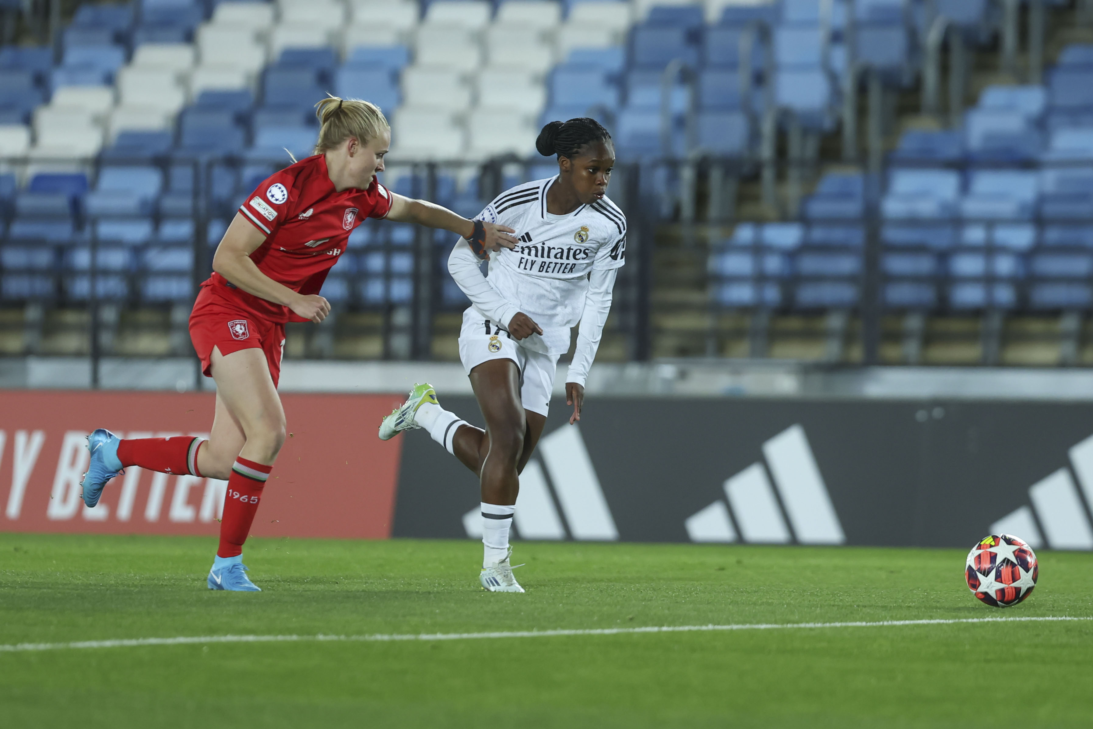 Gol y asistencia de Linda Caicedo en la victoria del Real Madrid