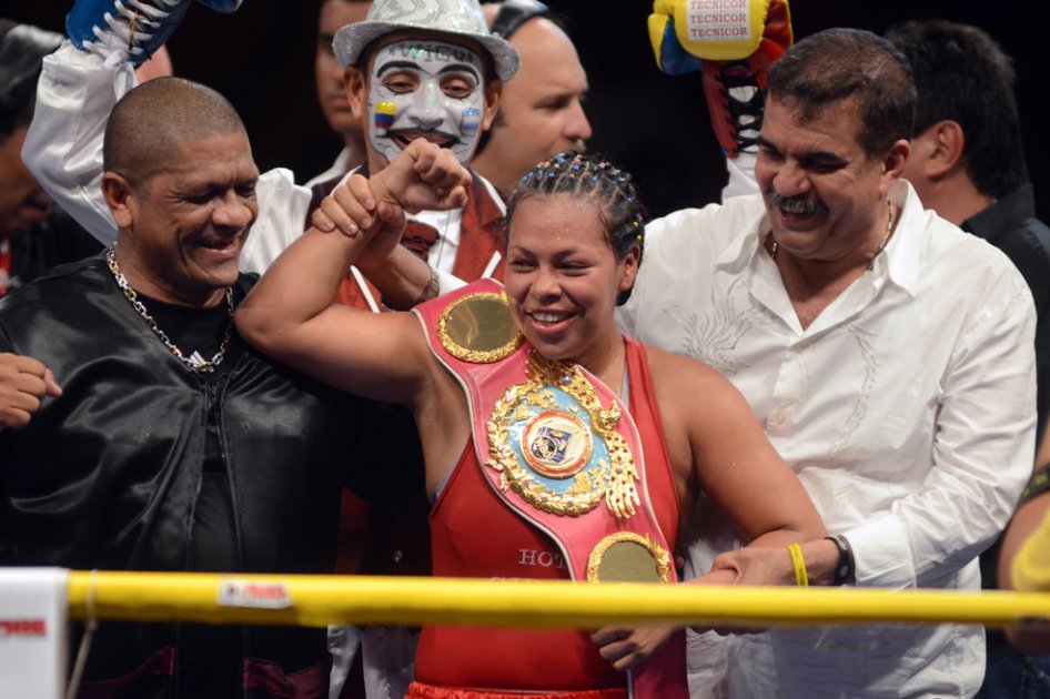 Enis Pacheco sigue siendo campeona mundial