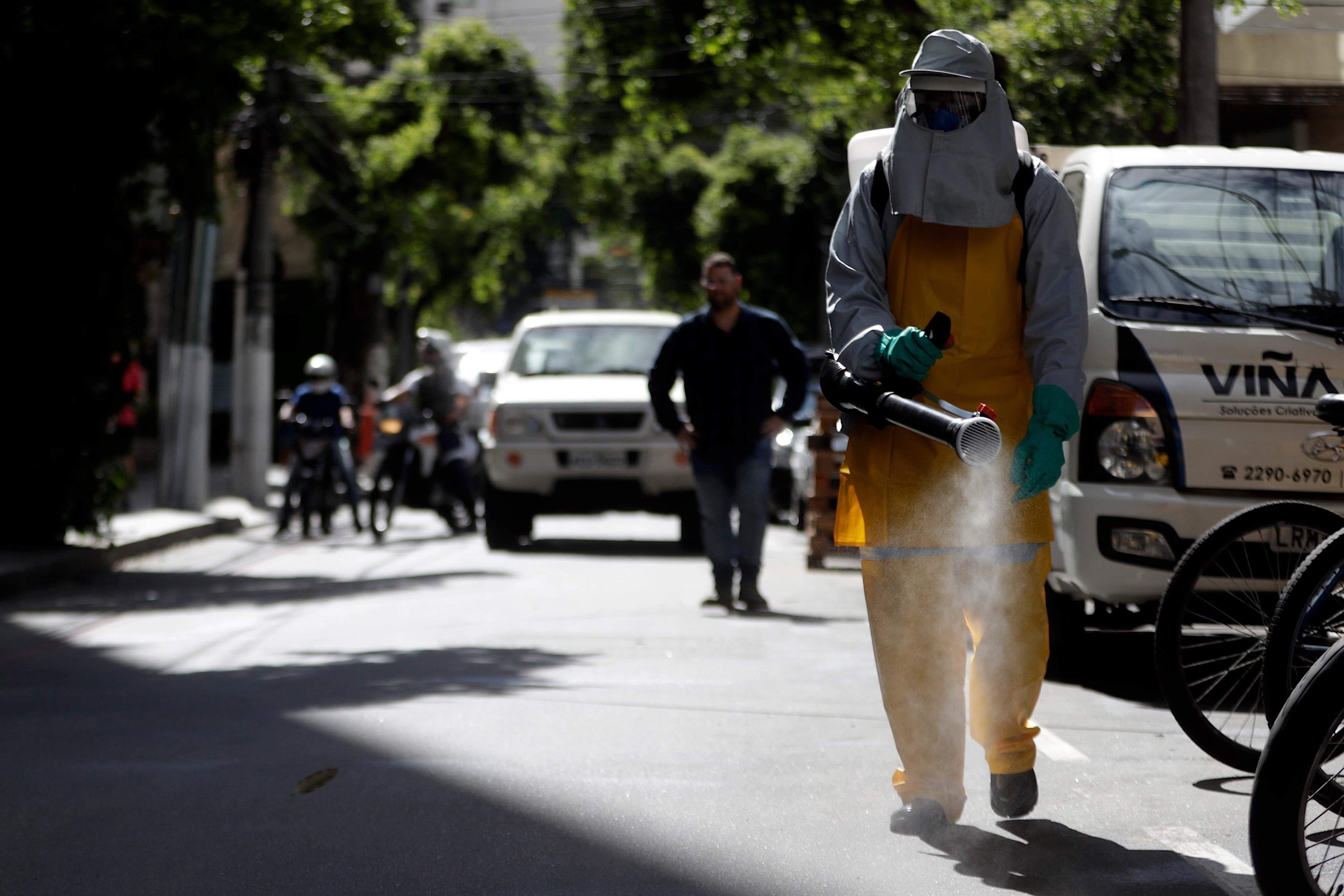 Brasil es el país latinoamericano más afectado por la pandemia. Contabilizó hasta el domingo 25 muertes. / EFE