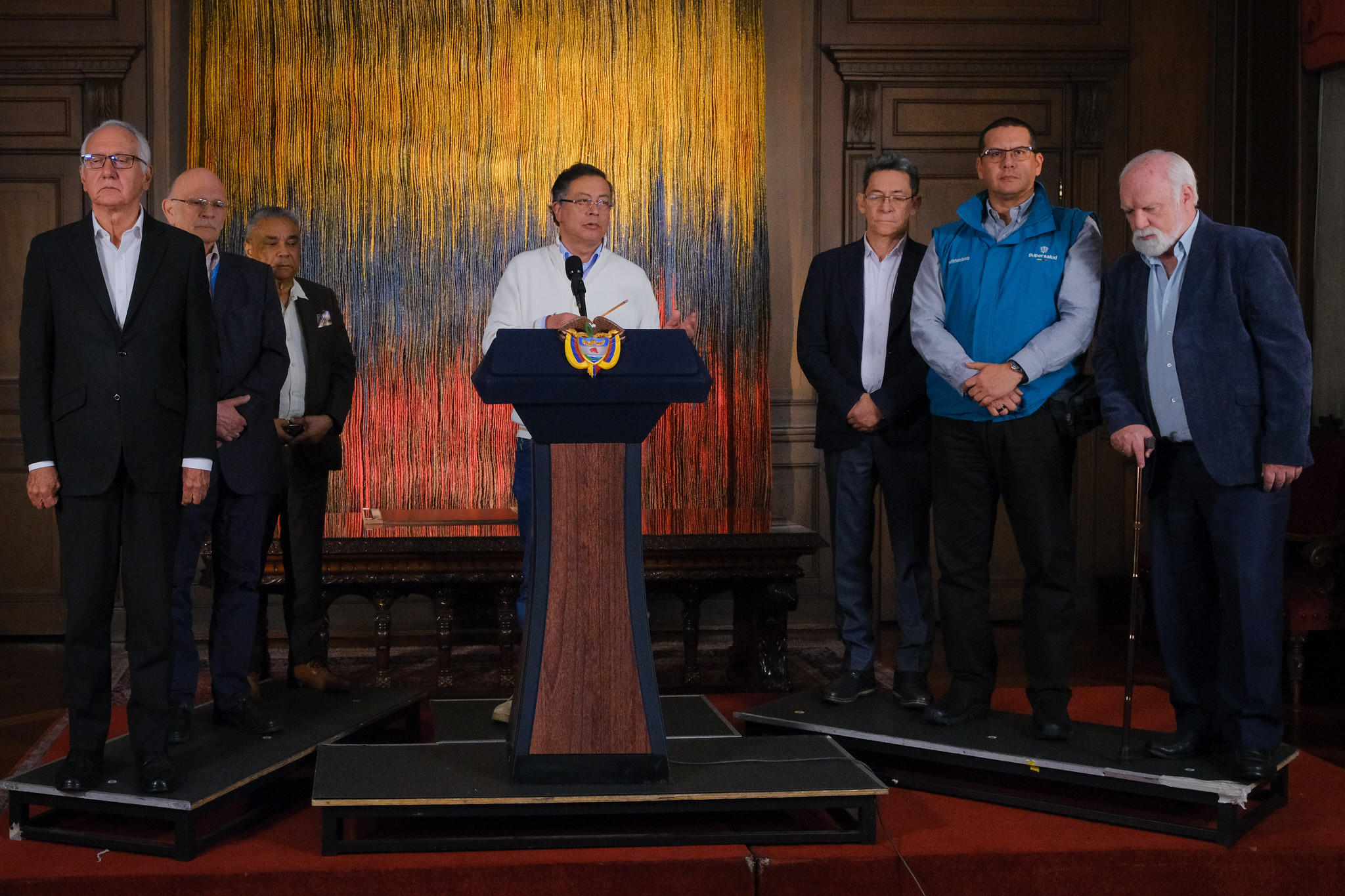 “La reforma a la salud se aprueba, esto se hunde o intervenimos”: Petro