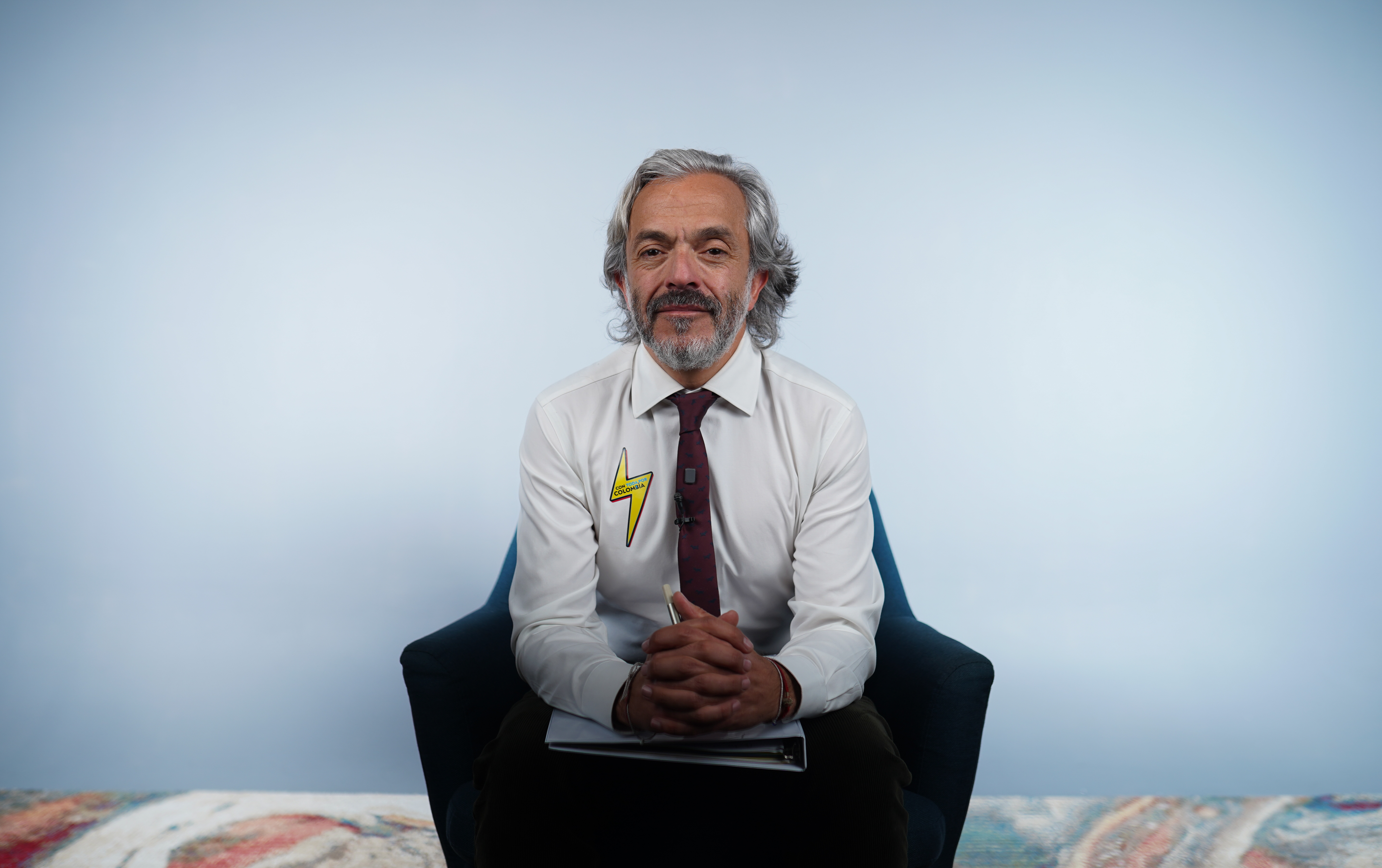 “No es rentable para el país seguir negociando con delincuentes”: Juan Daniel Oviedo