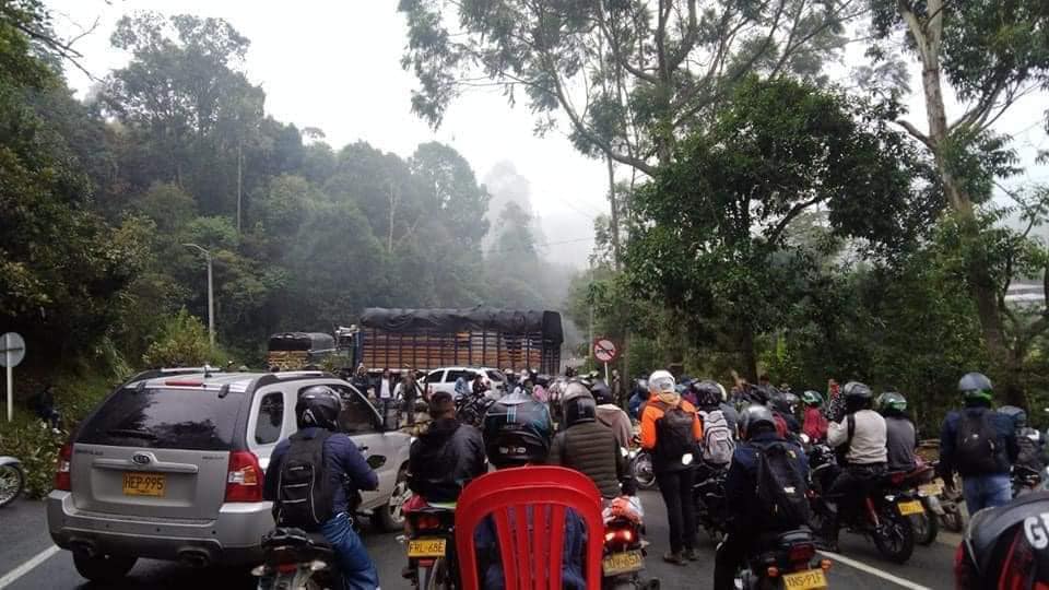Vía Panamericana: hay dos bloqueos entre Cali y Pasto