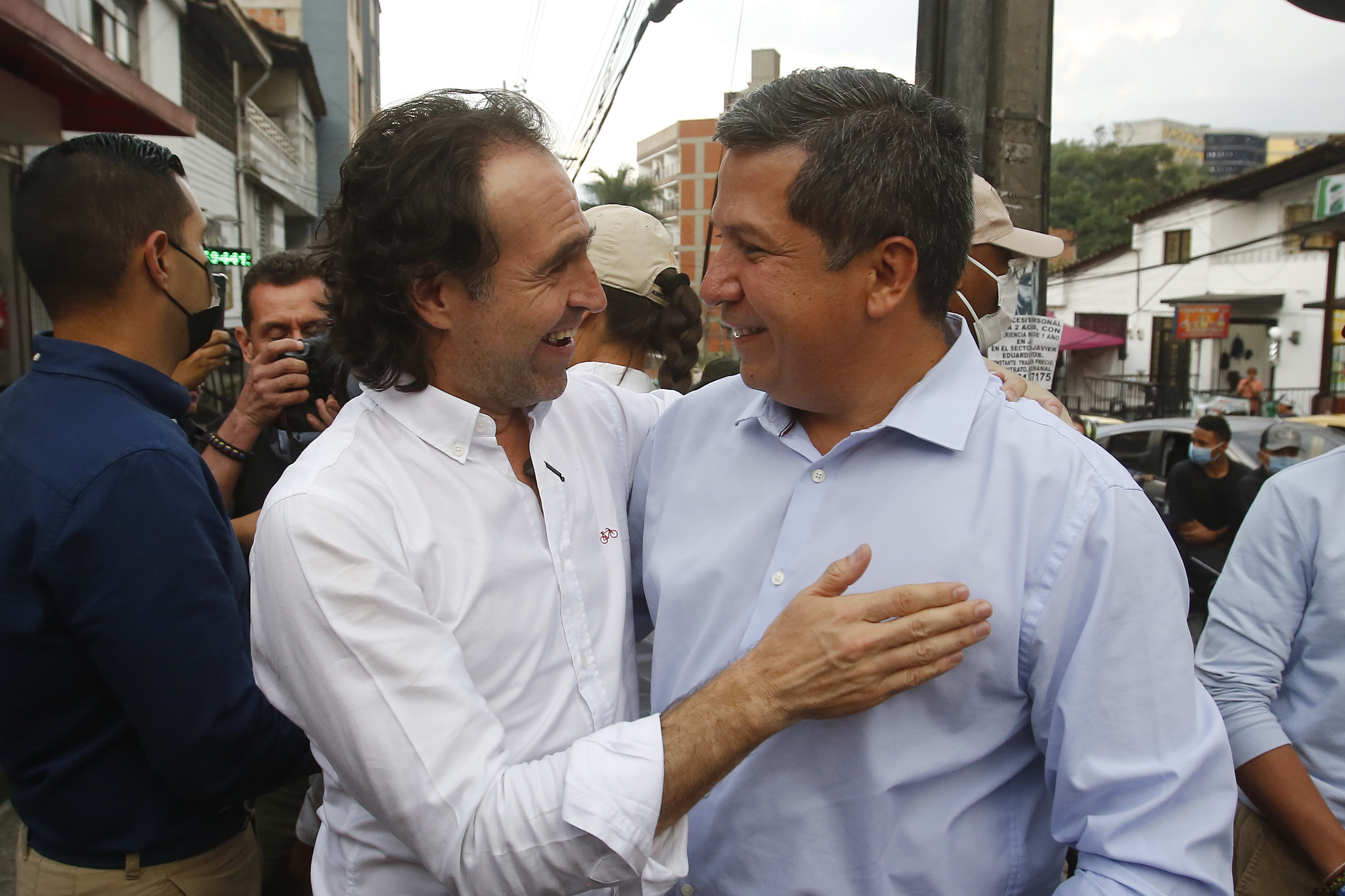 En video: ¿Quién es Rodrigo Lara Sánchez, el coequipero de “Fico” Gutiérrez?