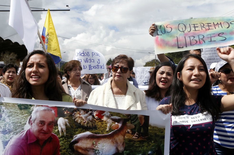 70 organizaciones y reporteros reclaman a Colombia y Ecuador por secuestro de periodistas