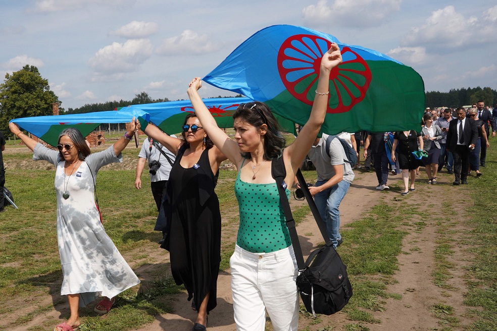 Además de perseguir a los judíos, la Alemania de Hitler reservó la misma suerte a unos 500.000 miembros de las comunidades gitanas.AFPUnos 23.000 gitanos de toda Europa fueron llevados a Auschwitz-Birkenau entre marzo de 1943 y julio de 1944. Casi todos murieron ahí.