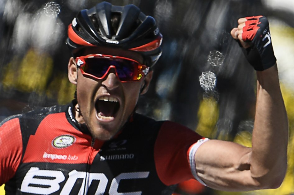 Van Avermaet ganó en la quinta etapa del Tour, Nairo es séptimo en la general